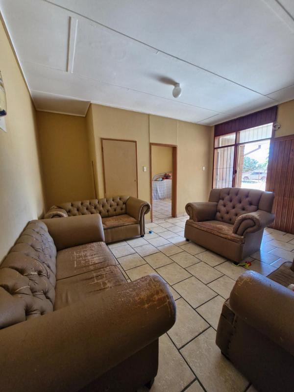 6 Bedroom Property for Sale in Vryburg North West